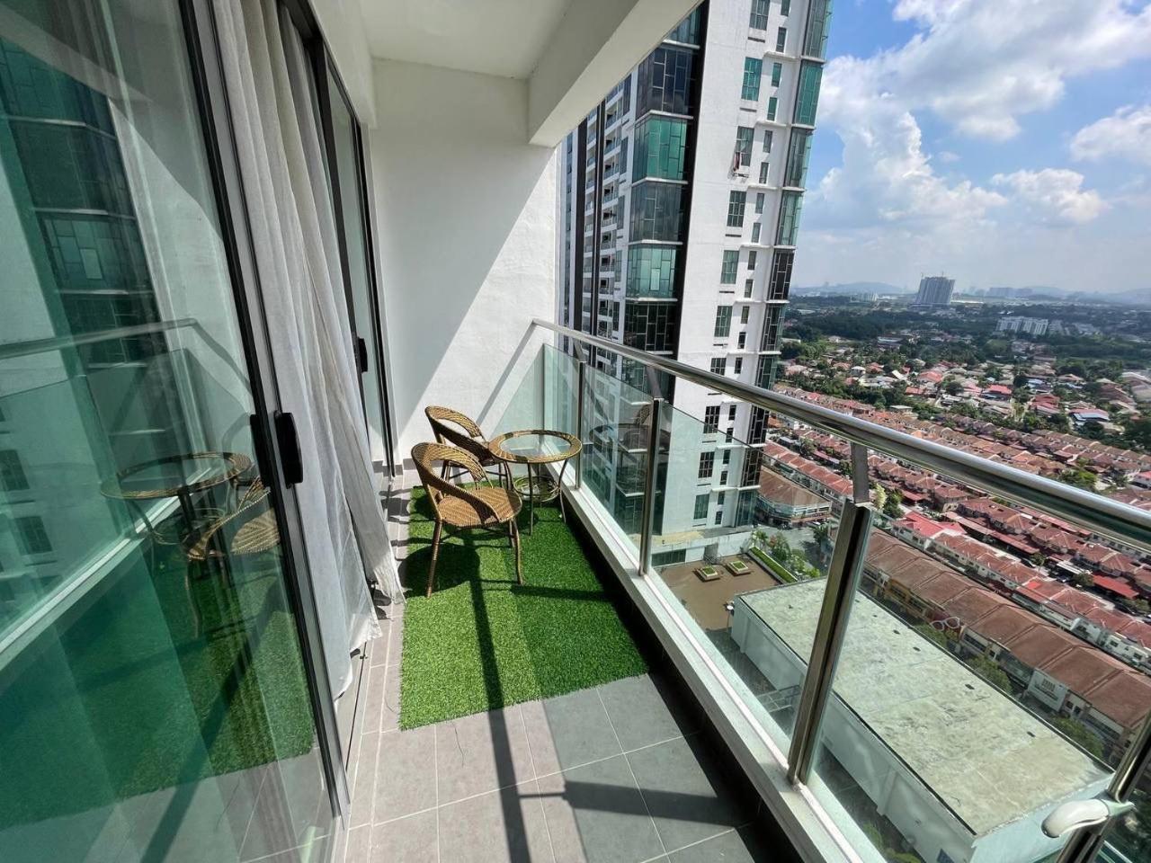 Evo Soho Bangi Star Luxury By Alina Homestay Bandar Baru Bangi Exterior photo