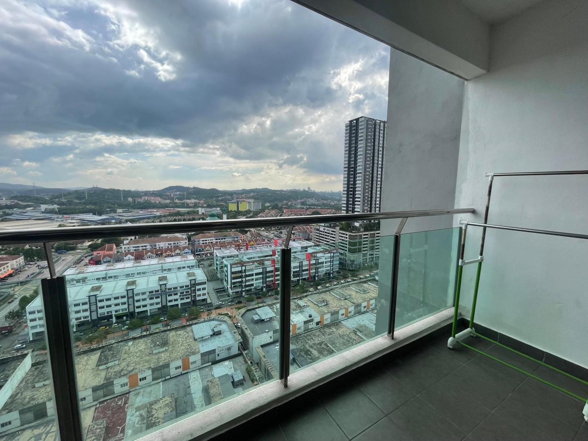 Evo Soho Bangi Star Luxury By Alina Homestay Bandar Baru Bangi Exterior photo